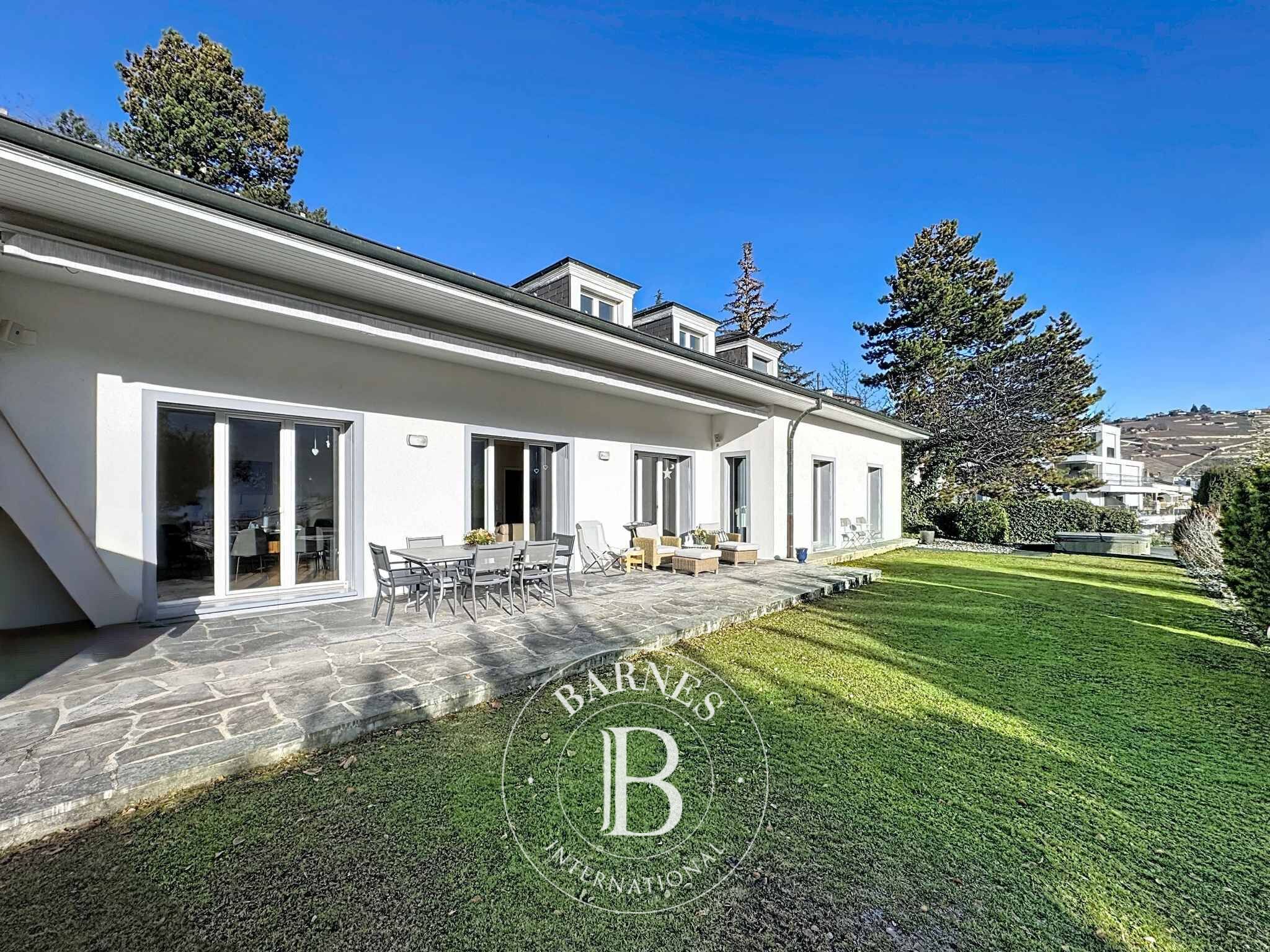 Casa solariega Sion - picture 1