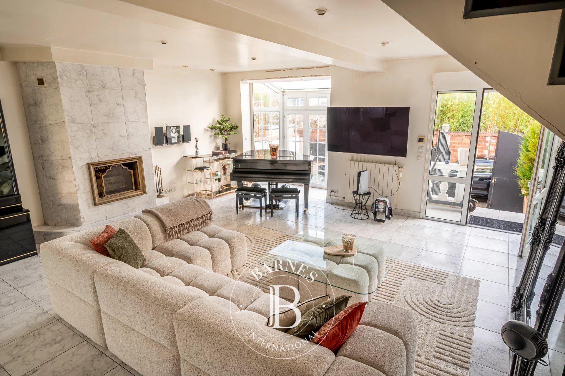 COEUR PETITE GARENNE CHARMANTE MAISON FAMILIALE - picture 1