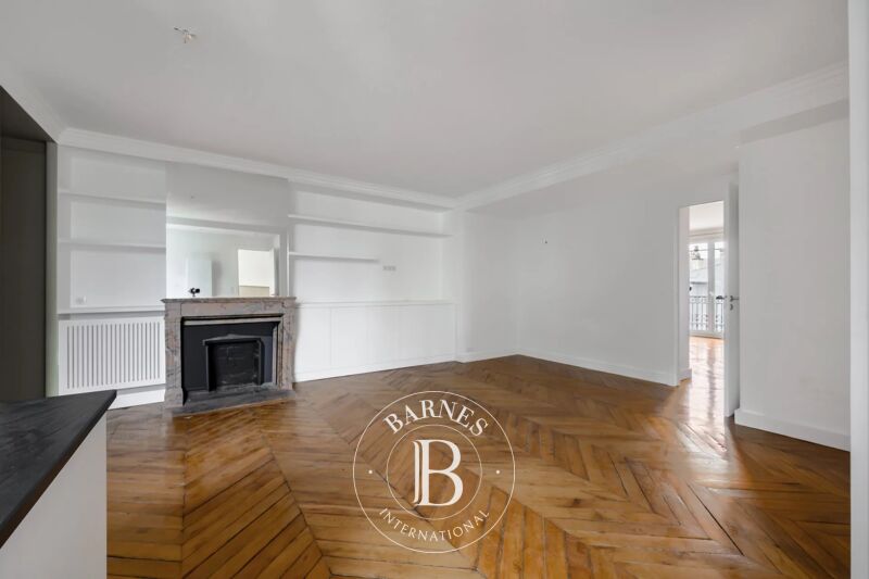 For Sale, Apartment Paris 3ème - picture 2