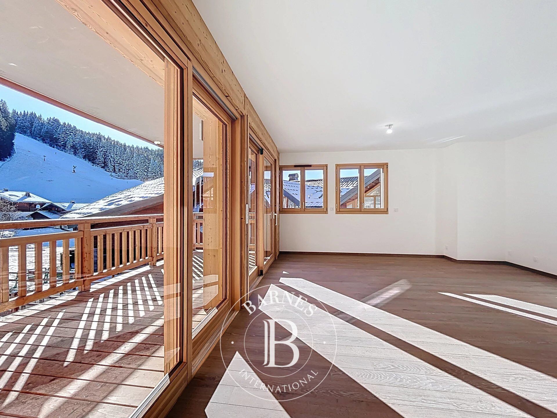 Les Gets – Appartement T3 + Cabine – Vue sur la piste – Double exposition sud - picture 1