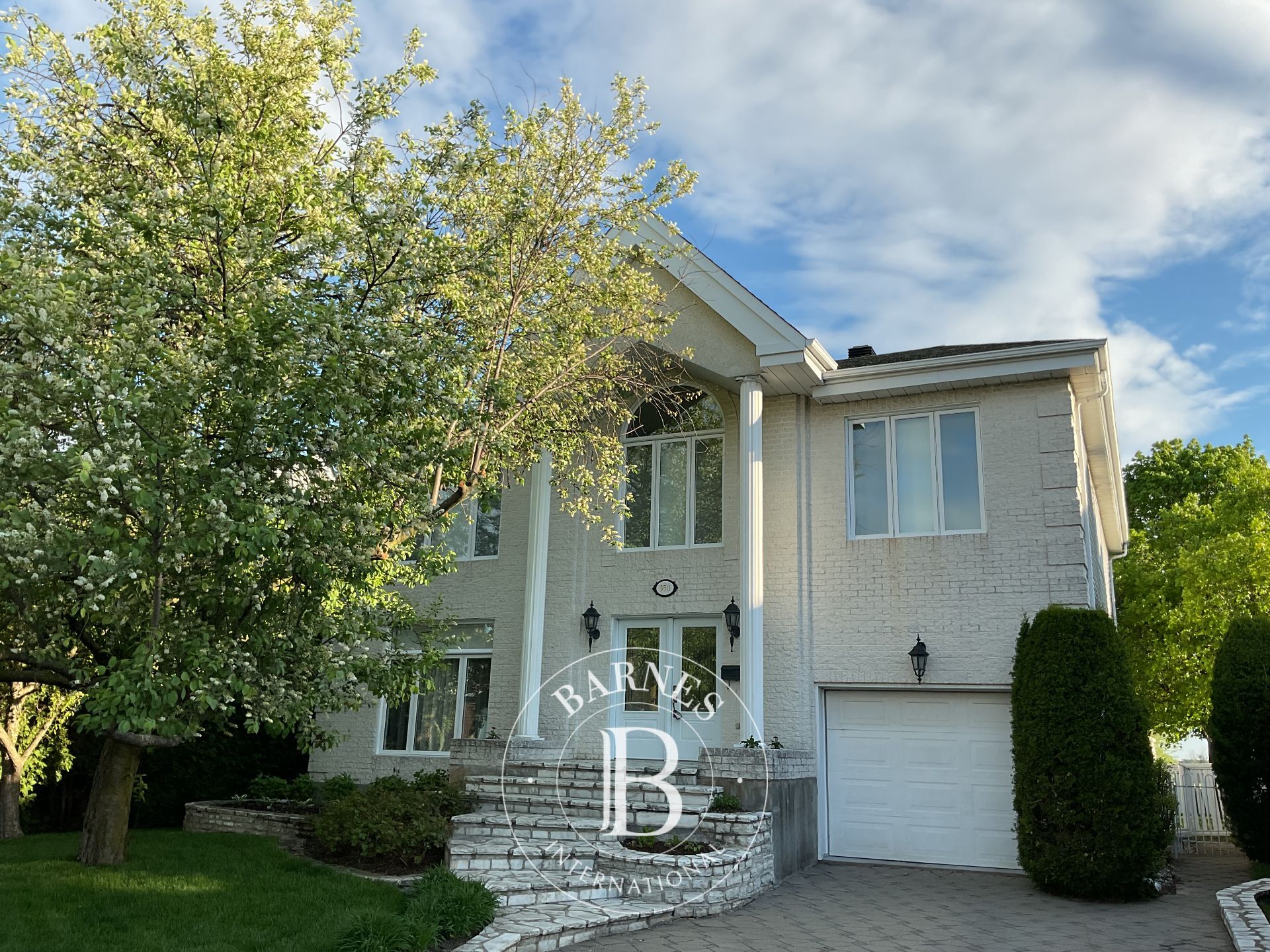 350 Rue Gouin  Saint-Bruno-de-Montarville (Montérégie) - picture 1