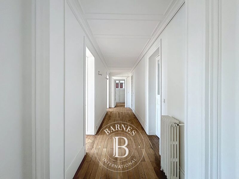 Rented, Apartment Versailles - picture 3