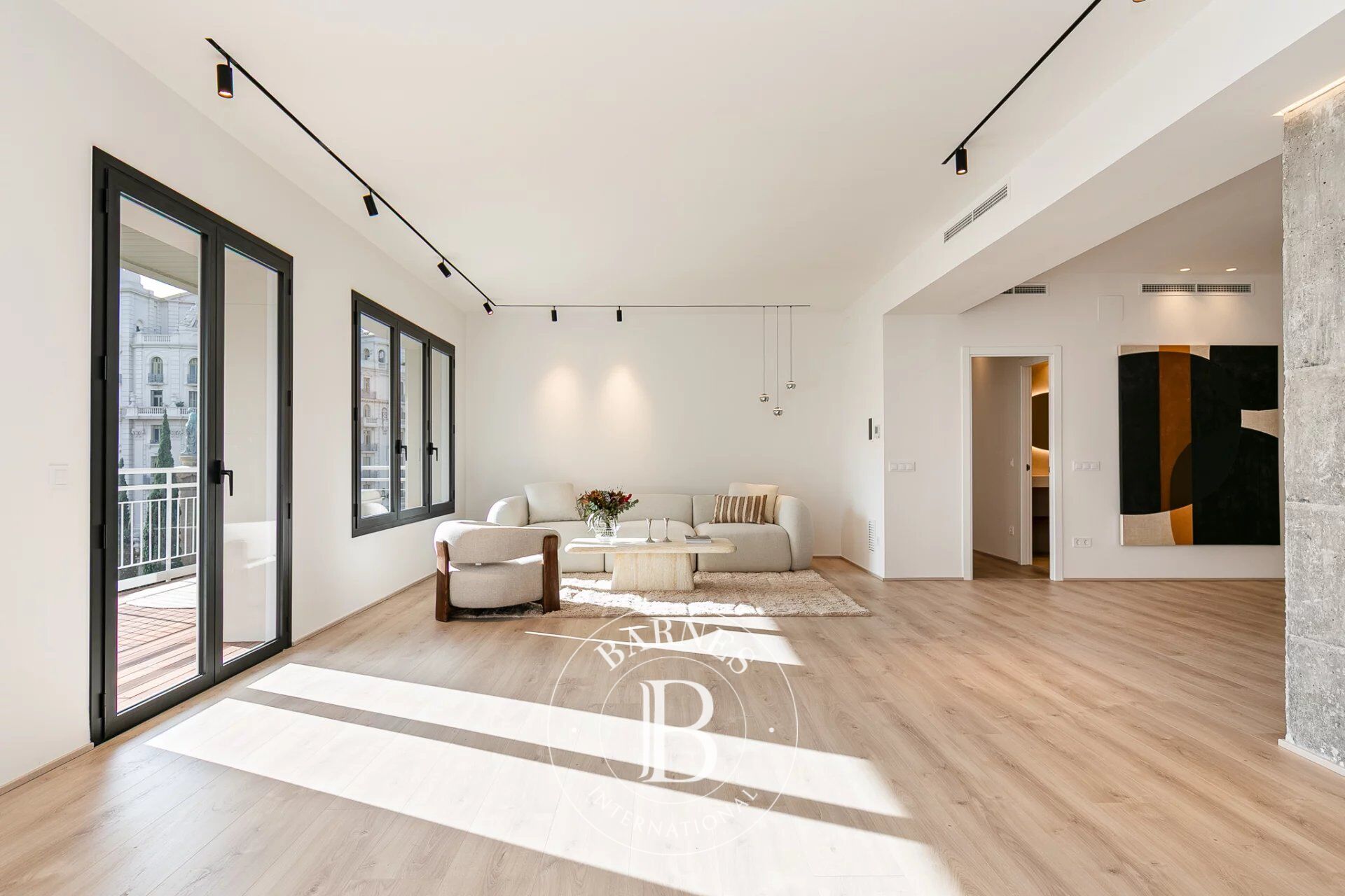 Résidence de Luxe Exclusive avec Vues Panoramiques dans la Dreta de l’Eixample - picture 3