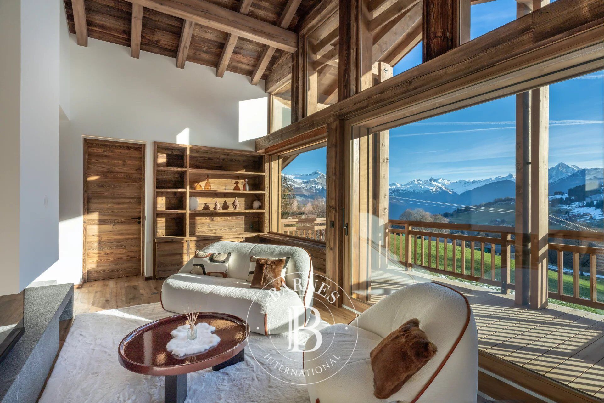 DEMI-QUARTIER – CHALET NEUF – VUE MONT-BLANC - 4 CHAMBRES - picture 1