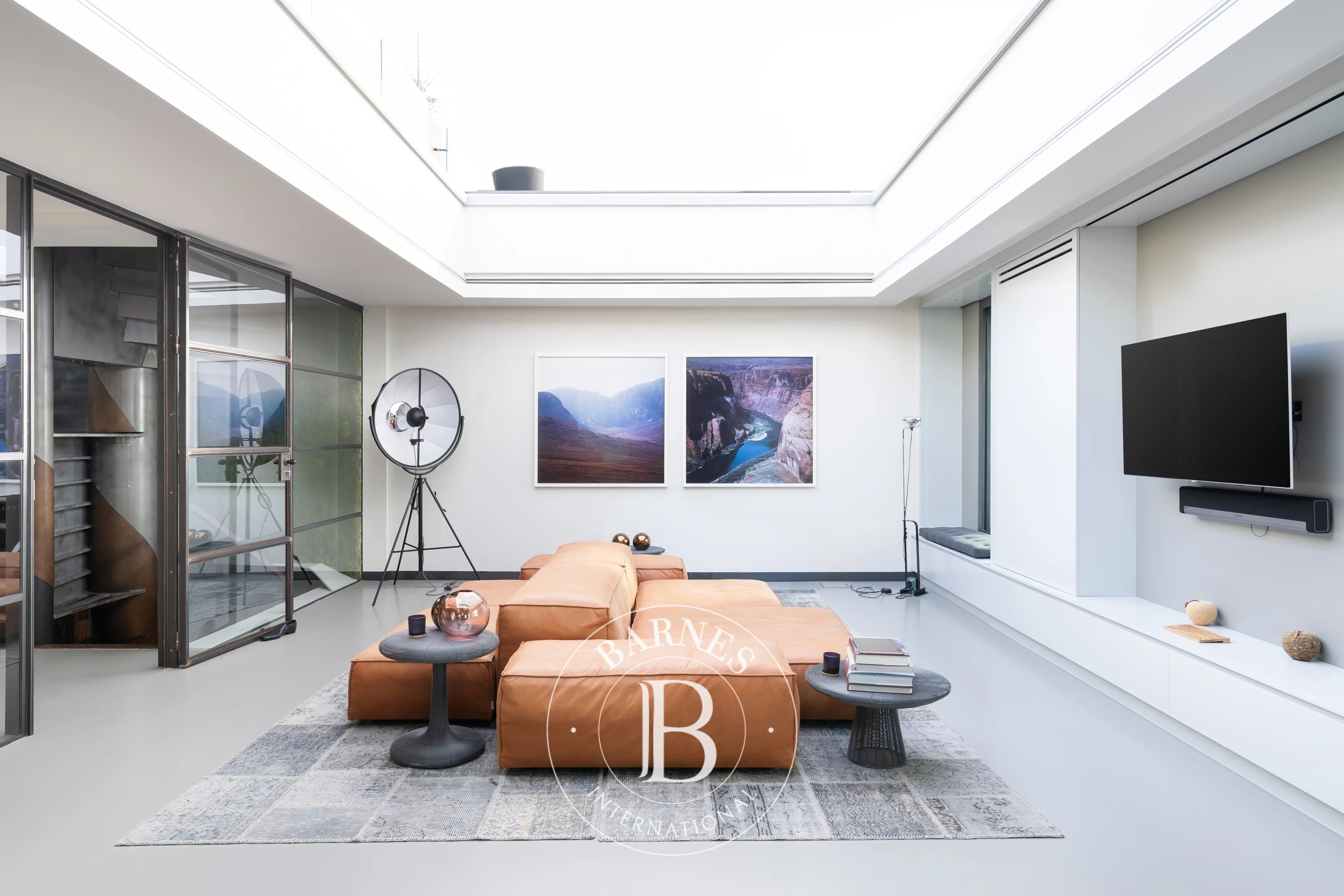 Piso London - picture 1