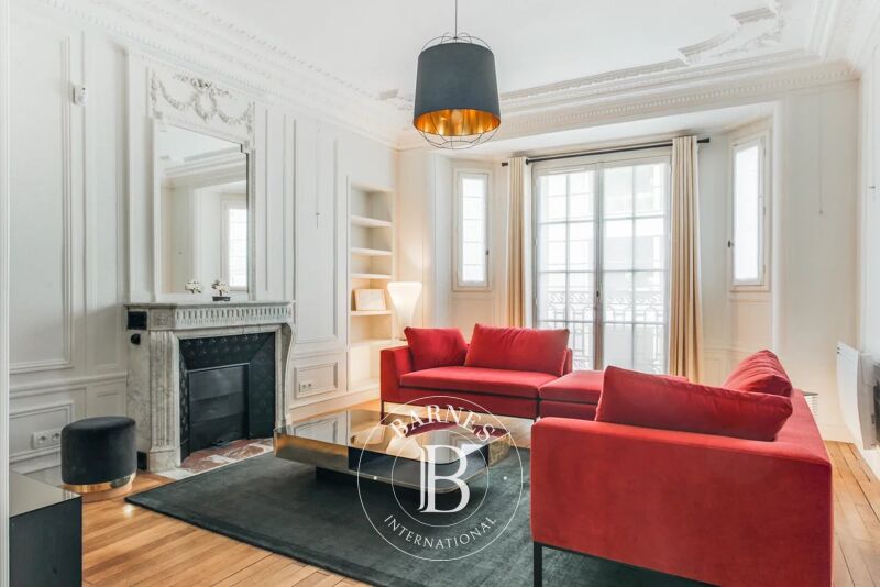 Le service location de la maison BARNES vous présente ce bien :