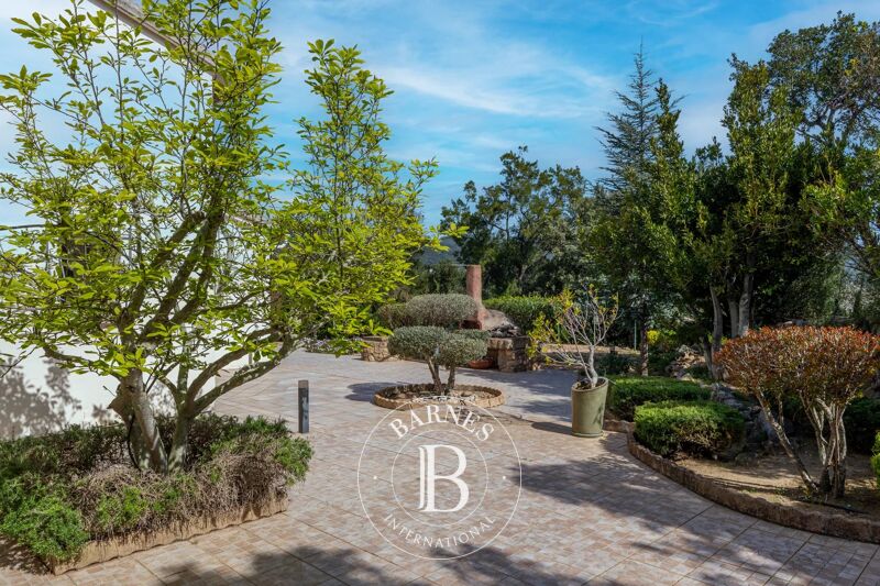 Venta, Villa Sainte-Lucie-de-Porto-Vecchio - picture 1