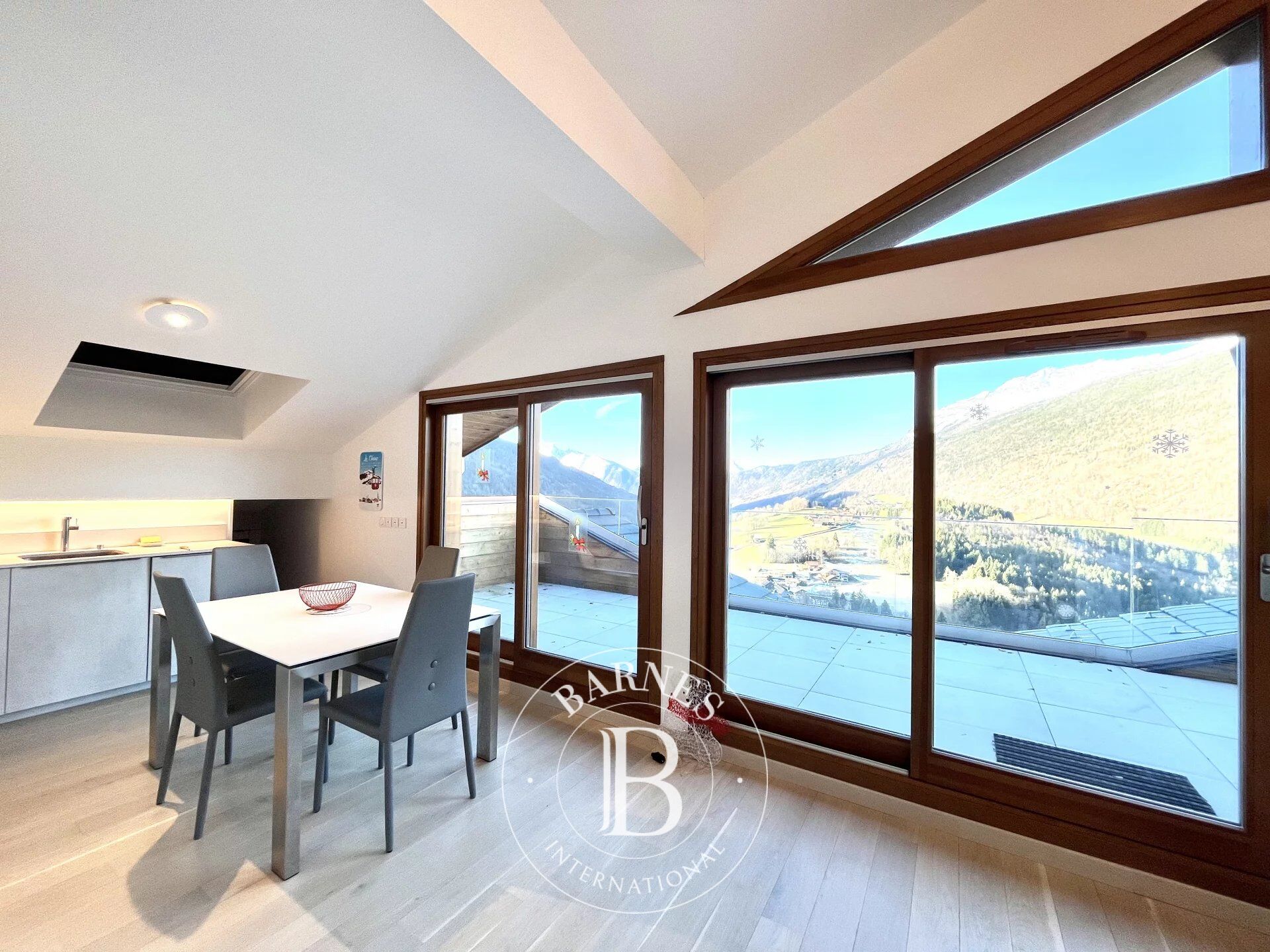 BARNES ARAVIS - SAINT-JEAN-DE-SIXT - APPARTEMENT T4 MODERNE AVEC VUE PANORAMIQUE - picture 3