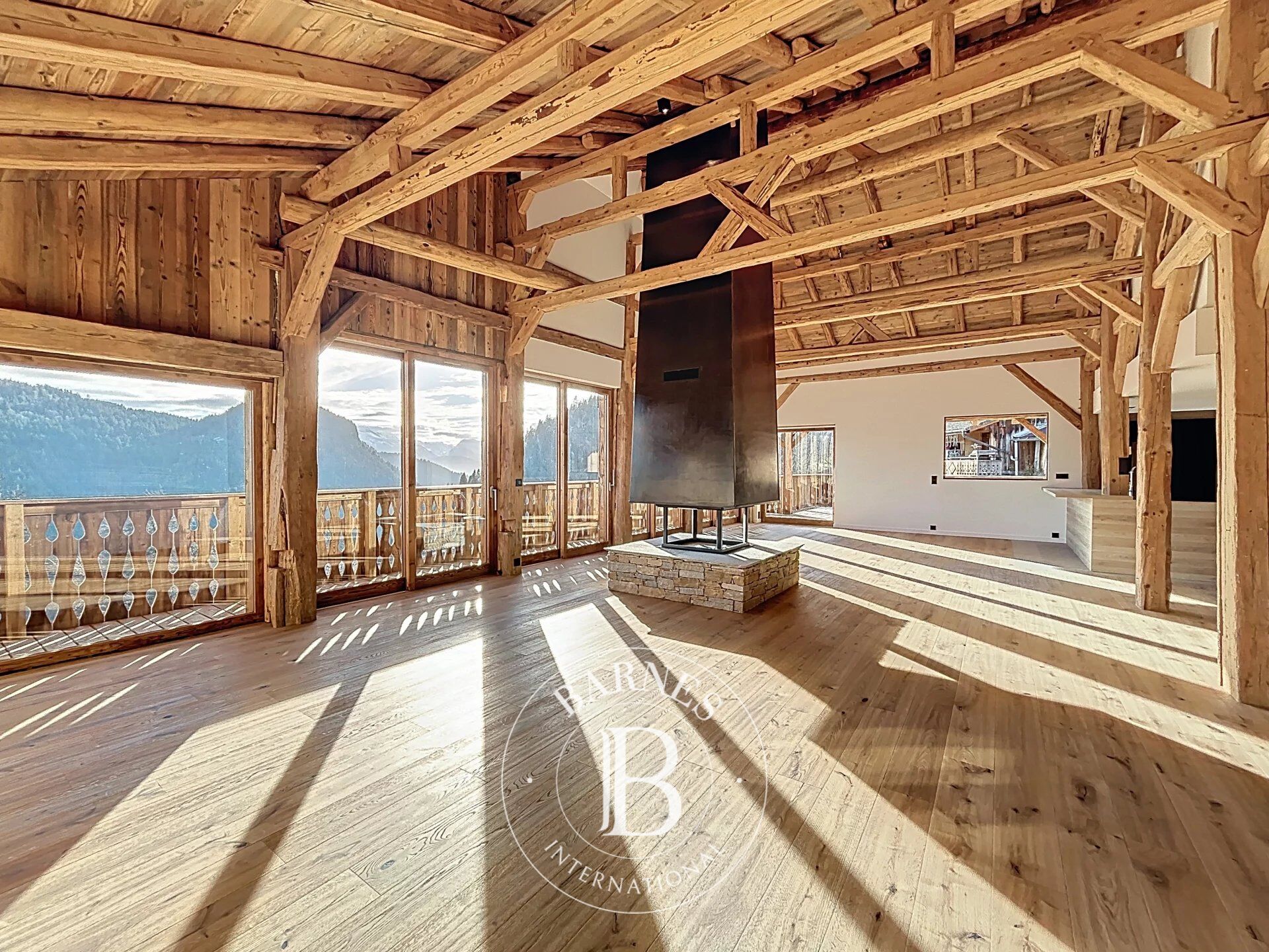 Chalet Les Gets - picture 2