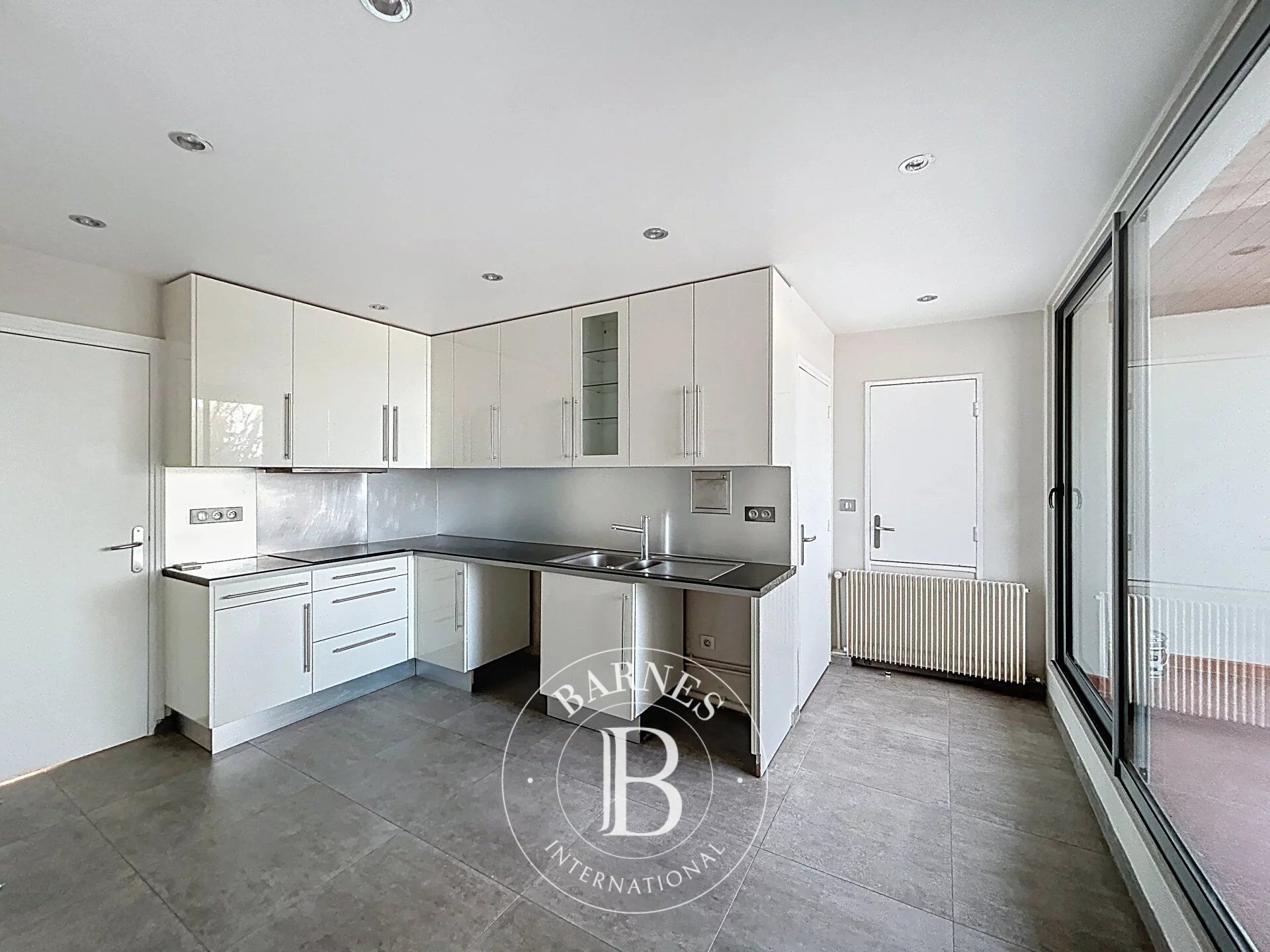 Le service location de la Maison BARNES vous propose ce bien : - picture 3