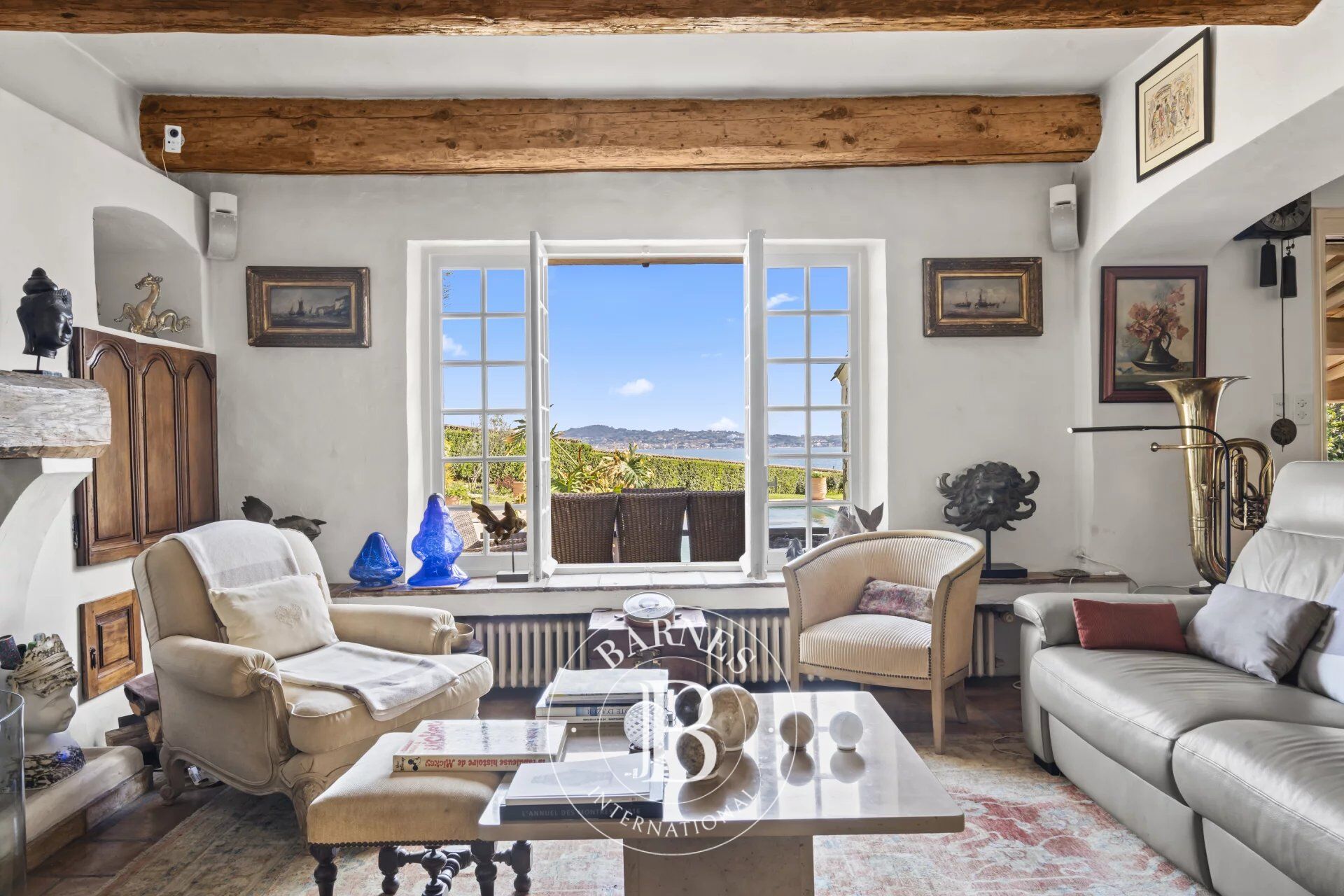 GRIMAUD - VILLA FACING SAINT-TROPEZ - SEA VIEW - picture 3