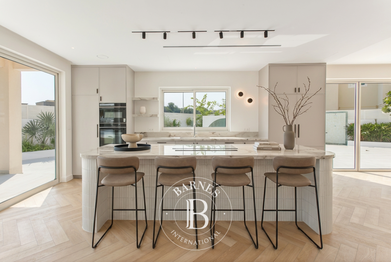 Venta Villa | The Lakes - picture 3