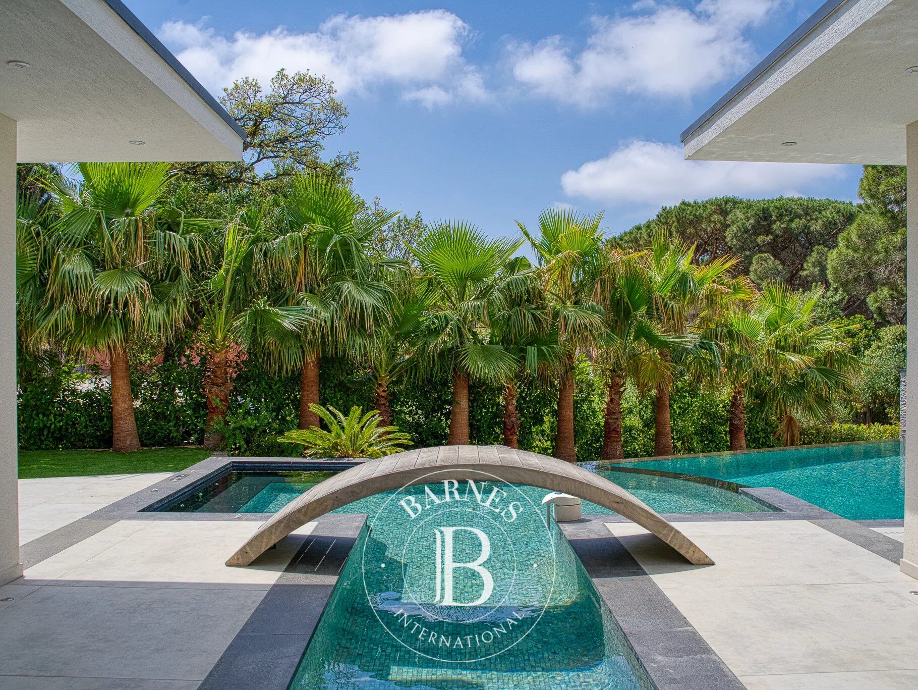 SAINTE-MAXIME - VILLA CONTEMPORAINE - JACUZZI - PISCINE - picture 2