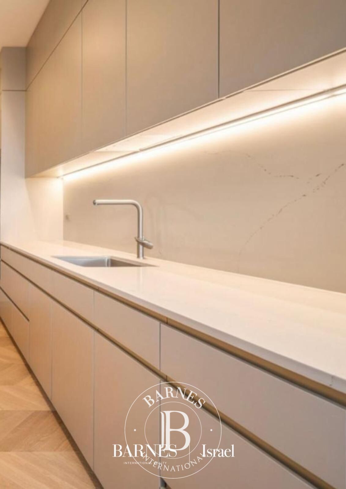 Penthouse Tel Aviv-Yafo - picture 3