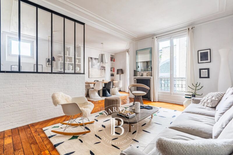 For Sale Apartment | Paris 17ème - picture 2