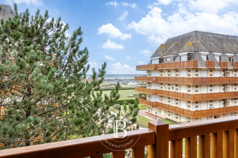 Charmant 2 pièces avec terrasse vue mer - DEAUVILLE