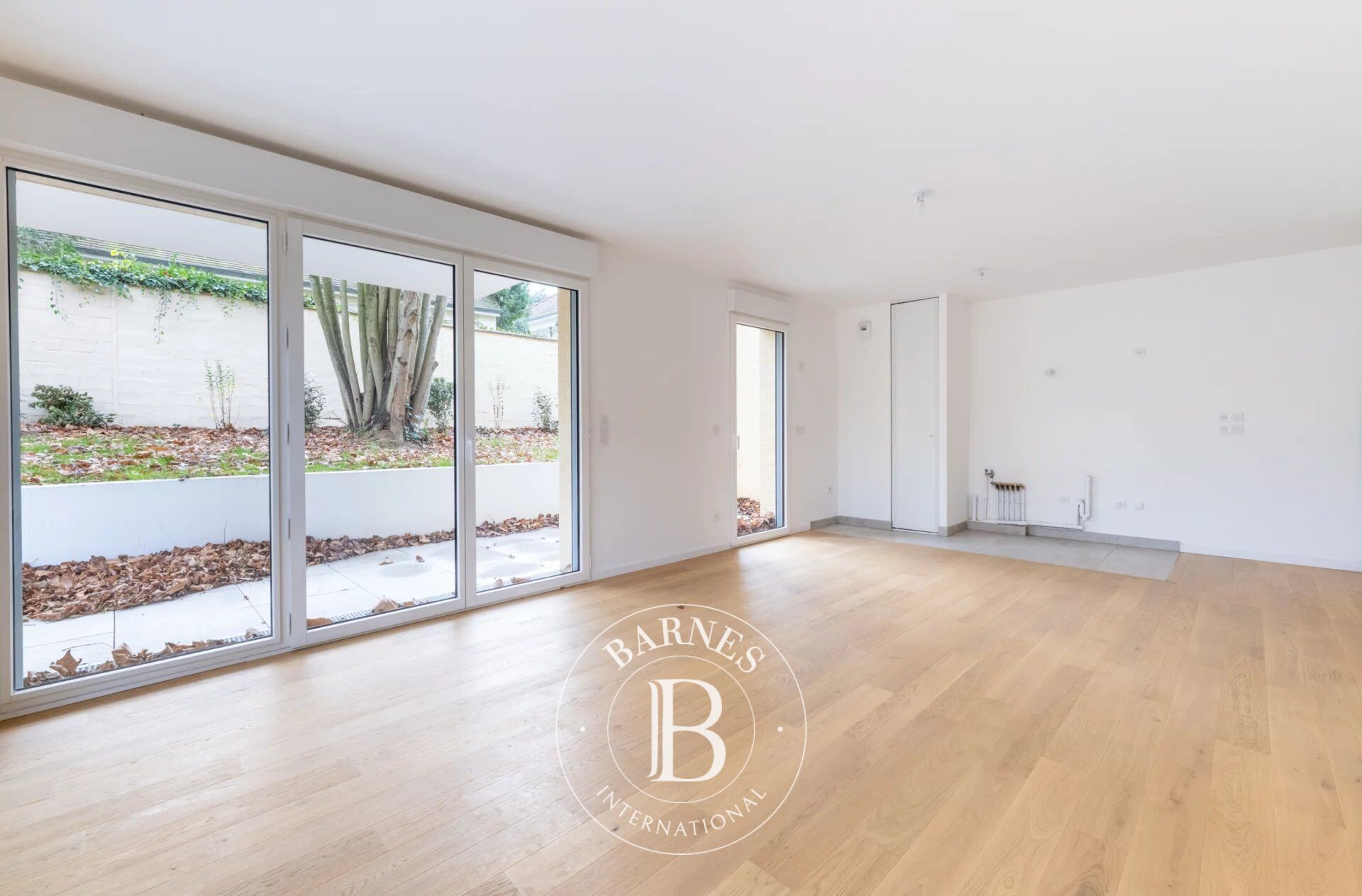 Le Chesnay-Rocquencourt – Appartement 4 pièces avec grand jardin privatif - picture 2