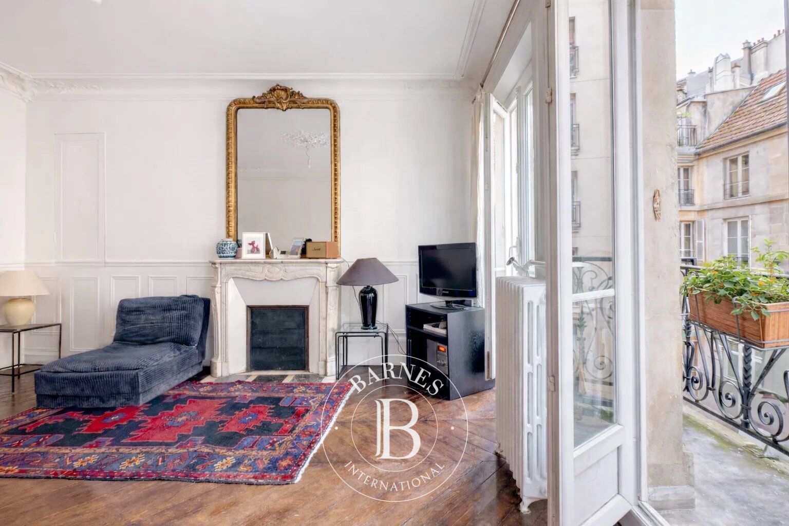 Vente Paris V - Ravissant deux chambres entre Maubert et la Seine - picture 2