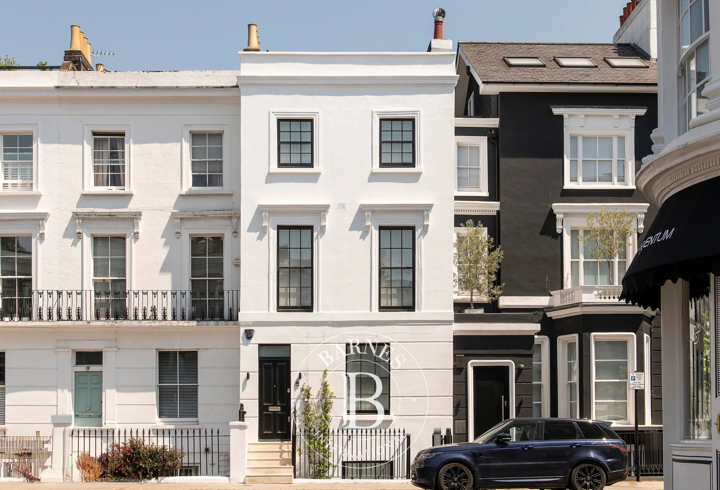 Casa London - picture 1