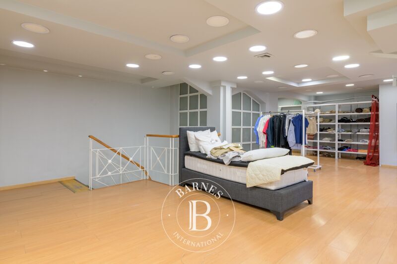 À louer, Commerce Athens - picture 2