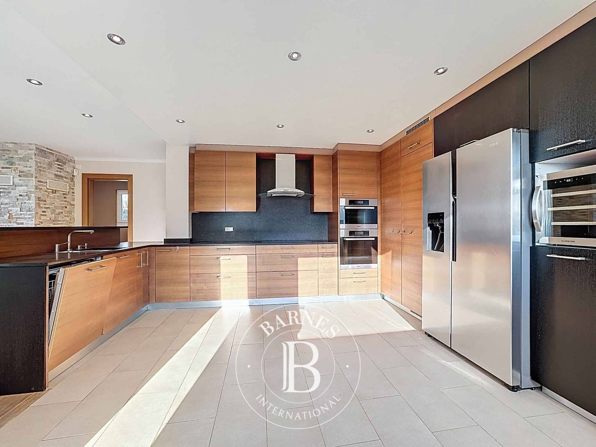 Villa semi-indépendante avec piscine  - picture 3