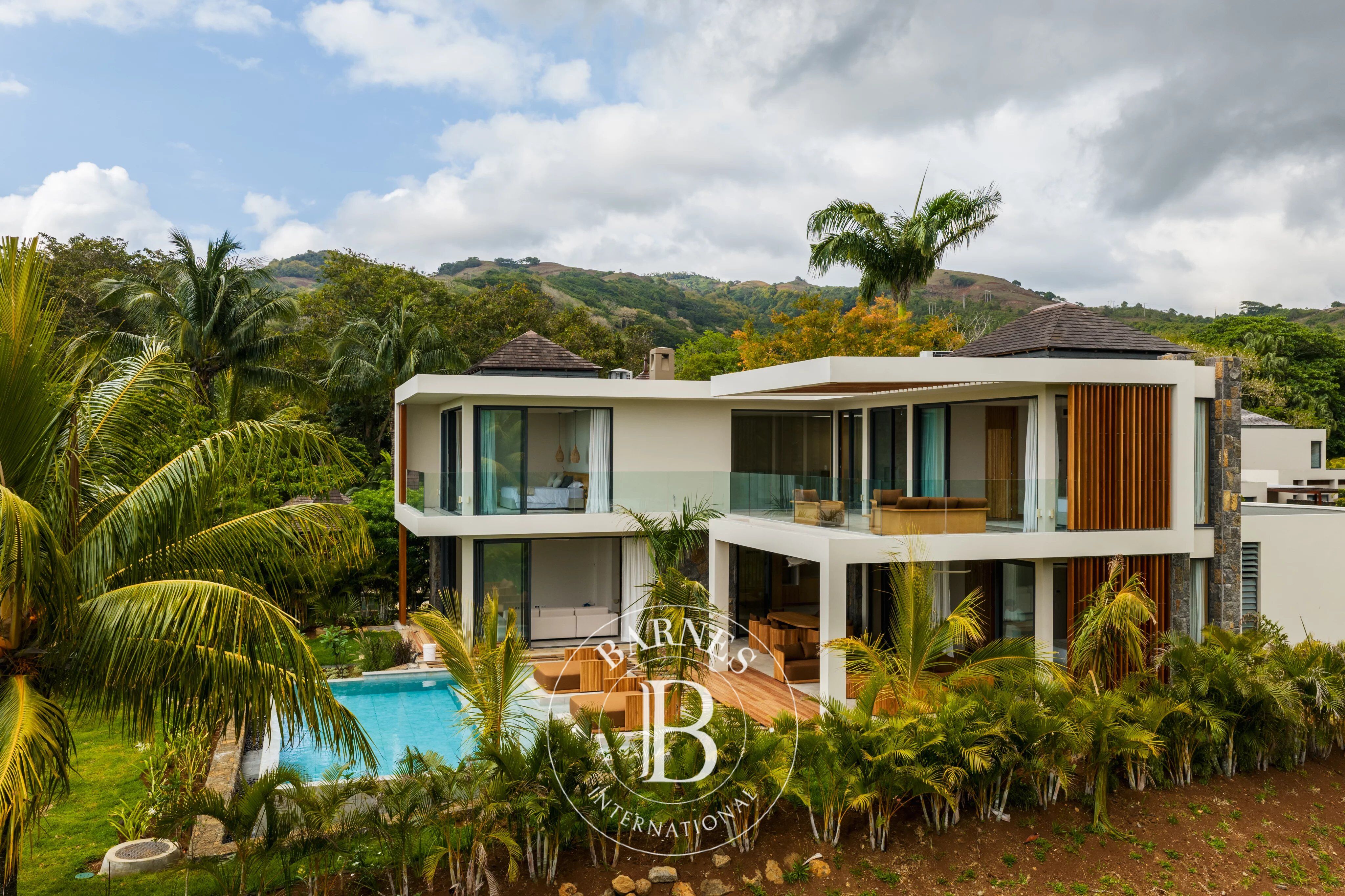 BEL OMBRE - Aurantium Luxury Villa on Golf - 5 Bedrooms - picture 3