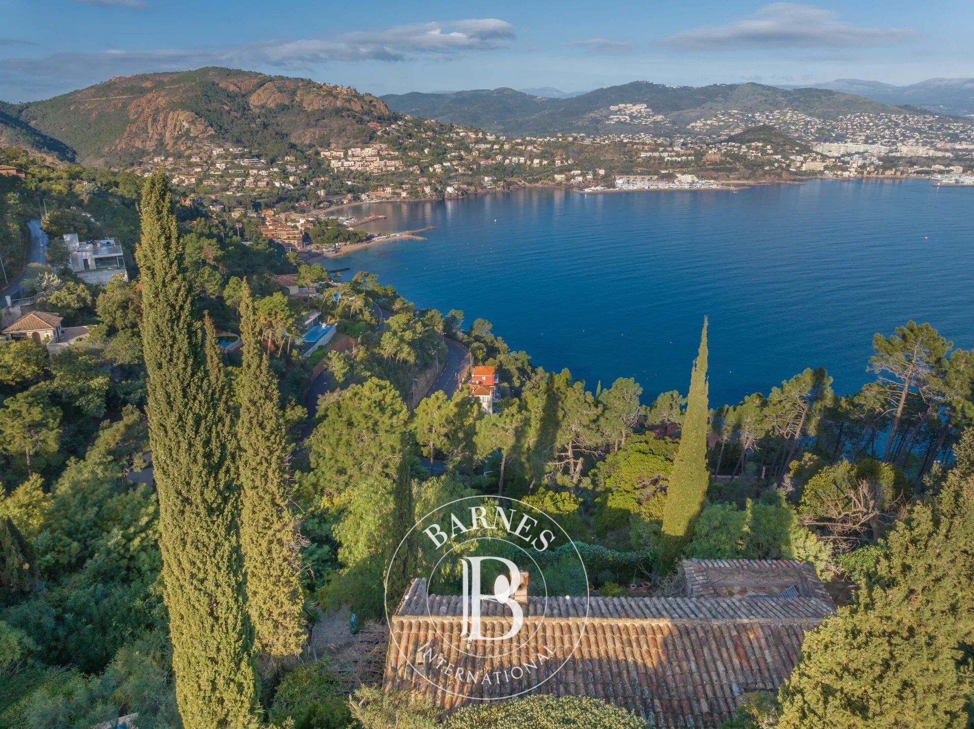 THEOULE-SUR-MER- VILLA PROVENÇALE - VUE MER - picture 1