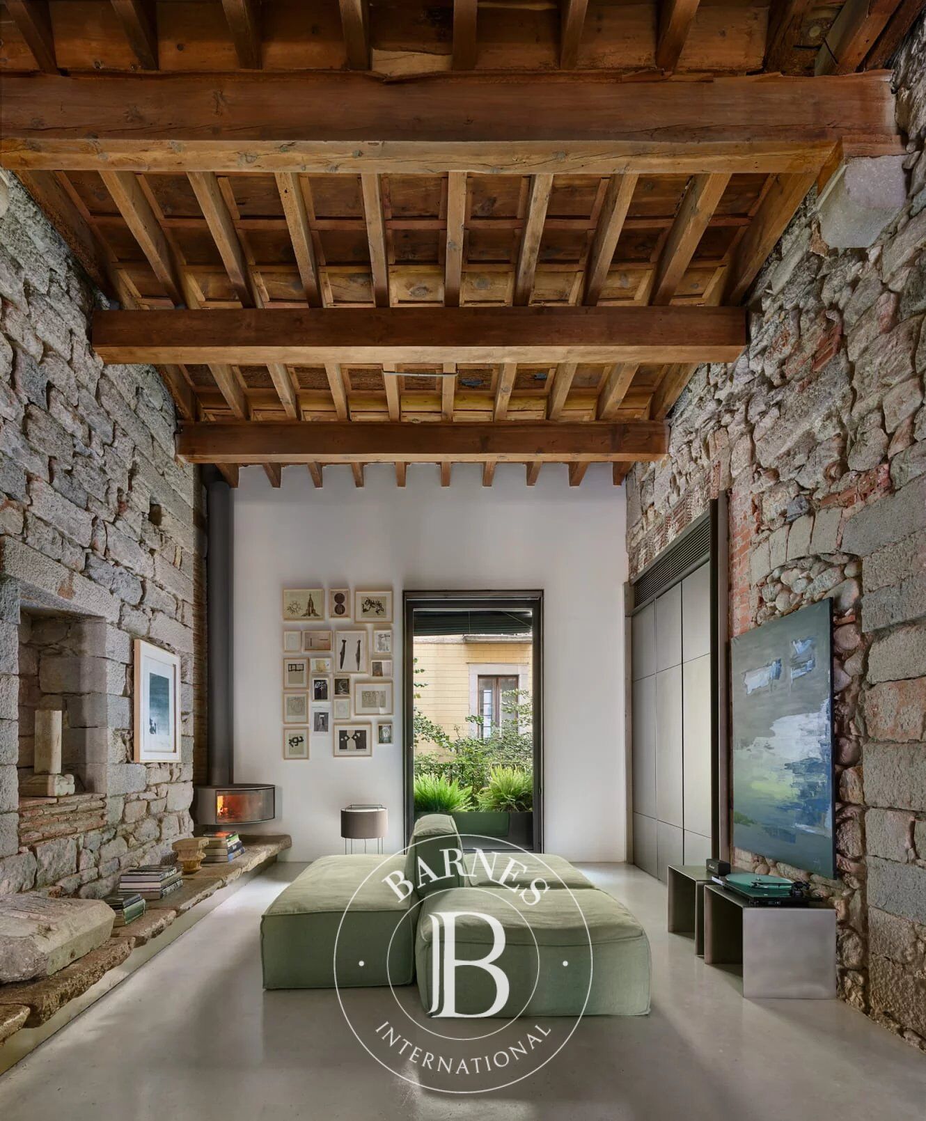 Piso exclusivo totalmente reformado en el Casco Antiguo de Girona - picture 2