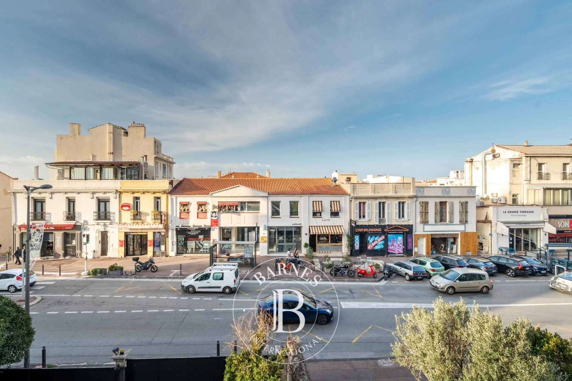 A VENDRE - APPARTEMENT MALMOUSQUE — L’ADRESSE MYTHIQUE, LE BIJOU RARE - picture 1