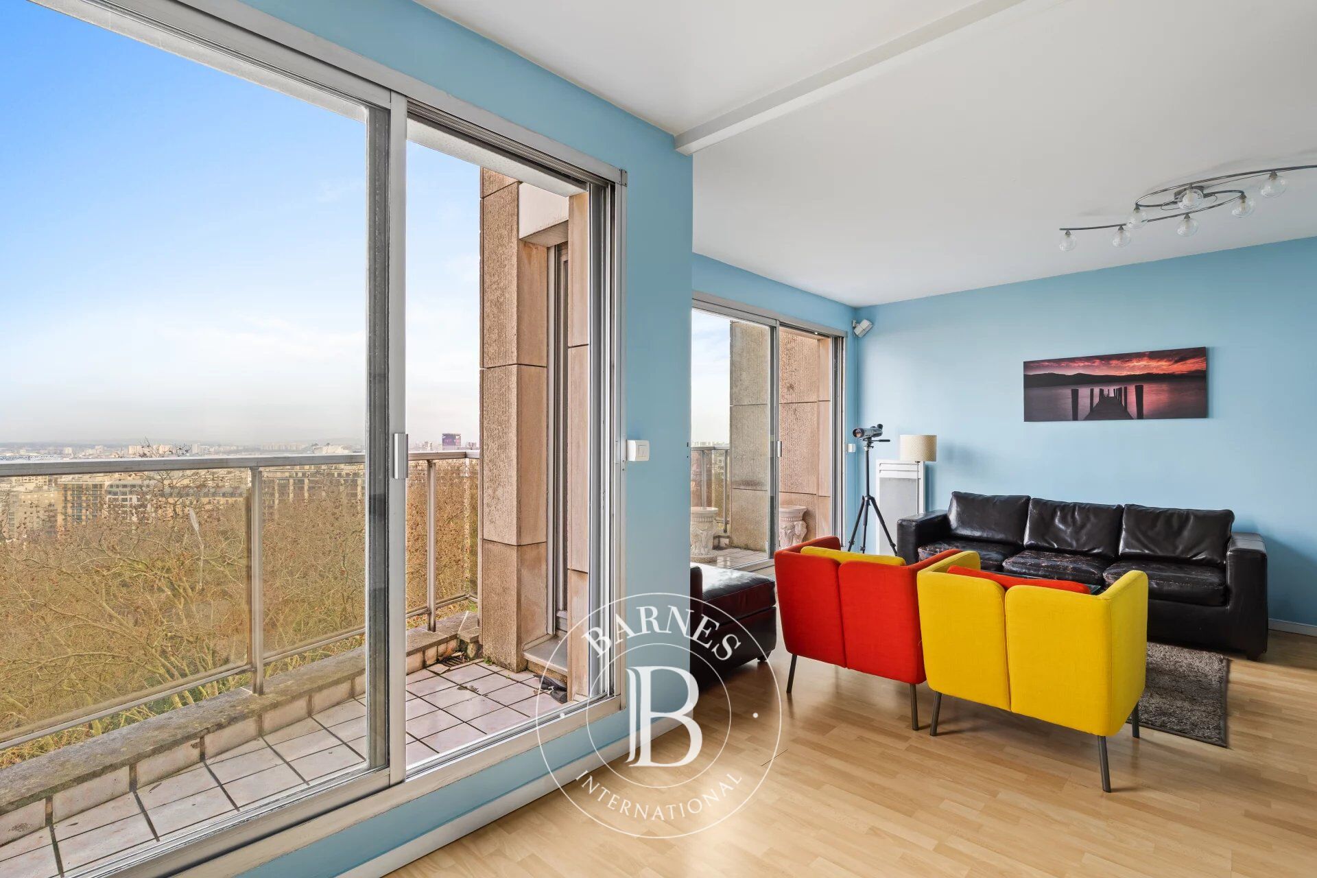 Exclusivité - Buttes Chaumont - Vue dégagée Parc - Balcons - 2/3 chambres - picture 3