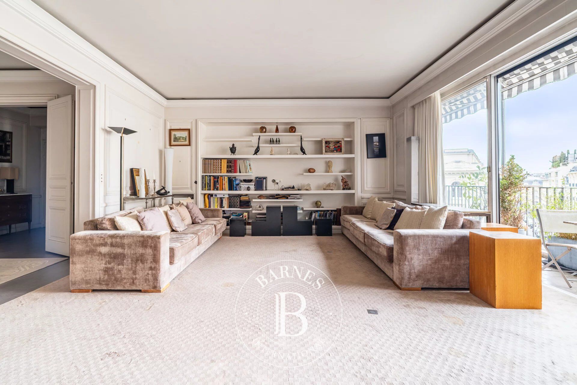 PARIS 16 - OCDE - Appartement 1 /2 chambres - Vue dégagée - picture 3