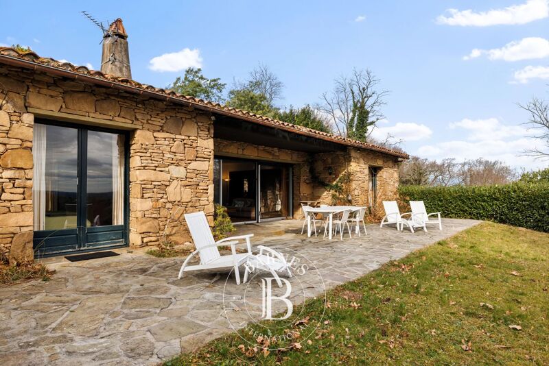 For Sale House | Sare - picture 1