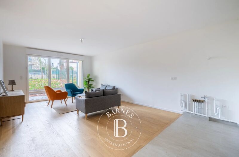 For Sale, Apartment Le Chesnay-Rocquencourt - picture 2