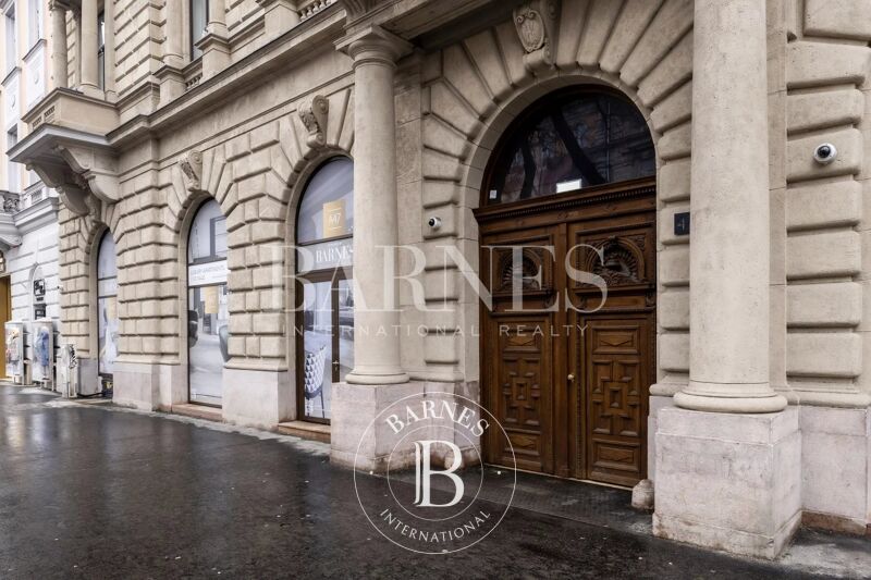 Venta, Comercio Budapest VI. kerülete - picture 1