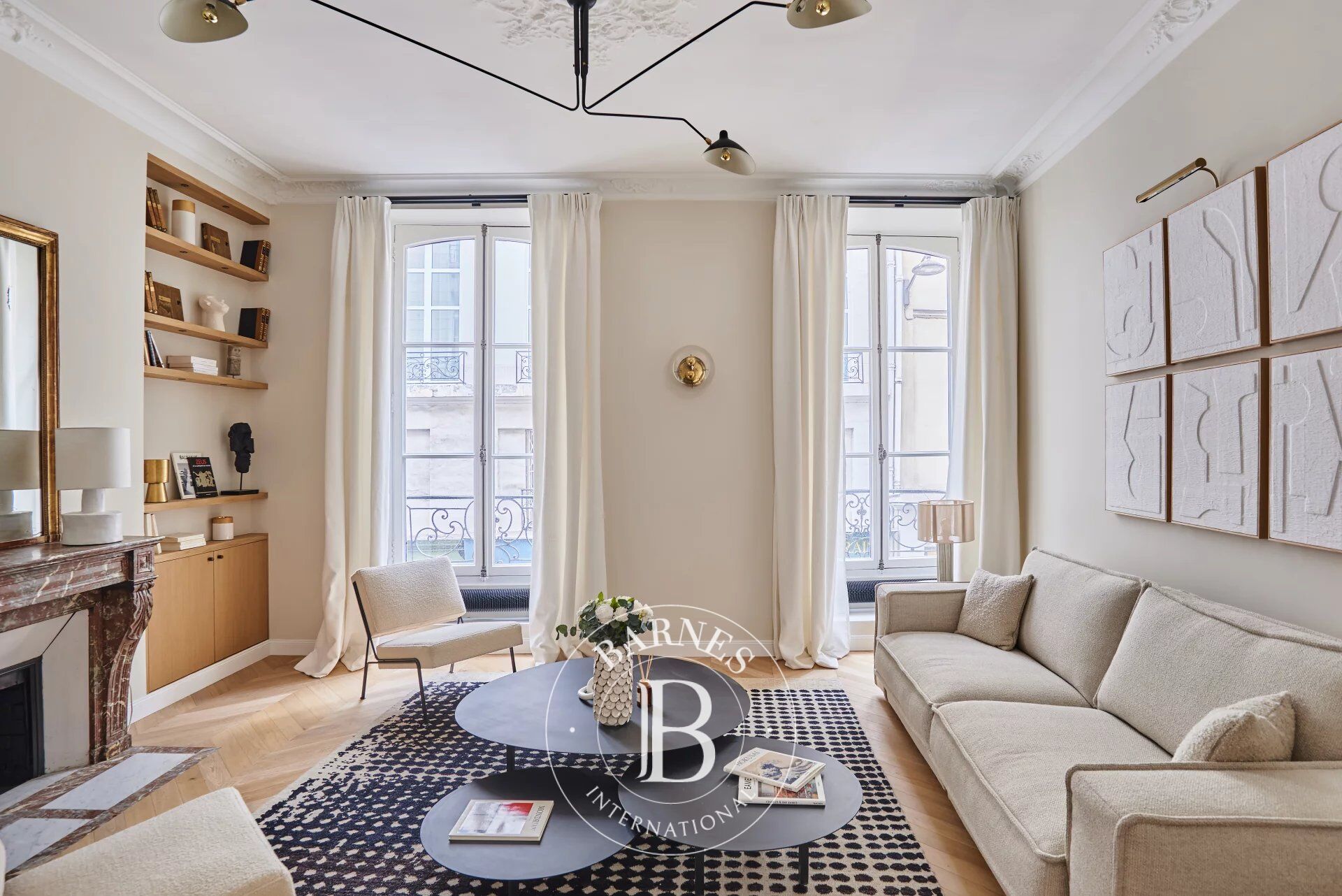 Paris 6 - Saint-Sulpice - Appartement rénové - Haut de gamme - Une chambre - picture 1