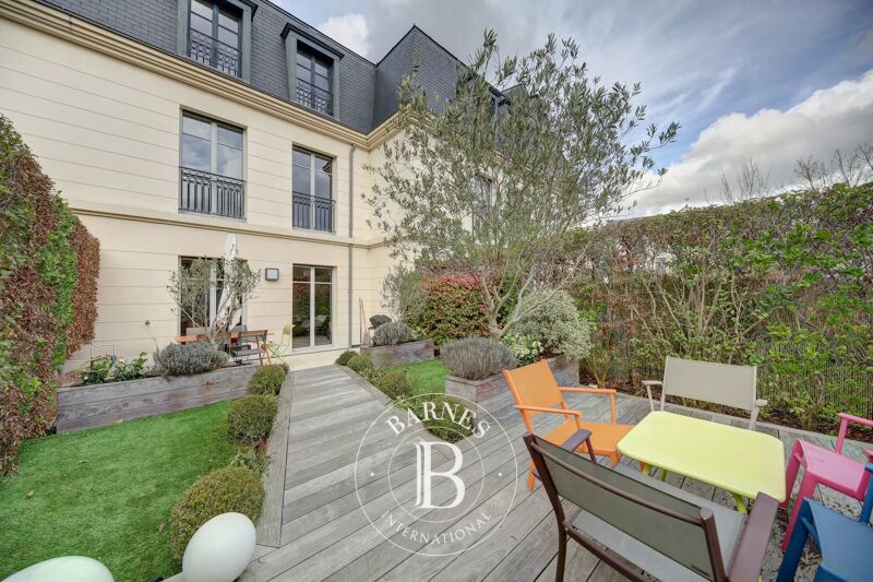 For Sale, House Versailles - picture 1