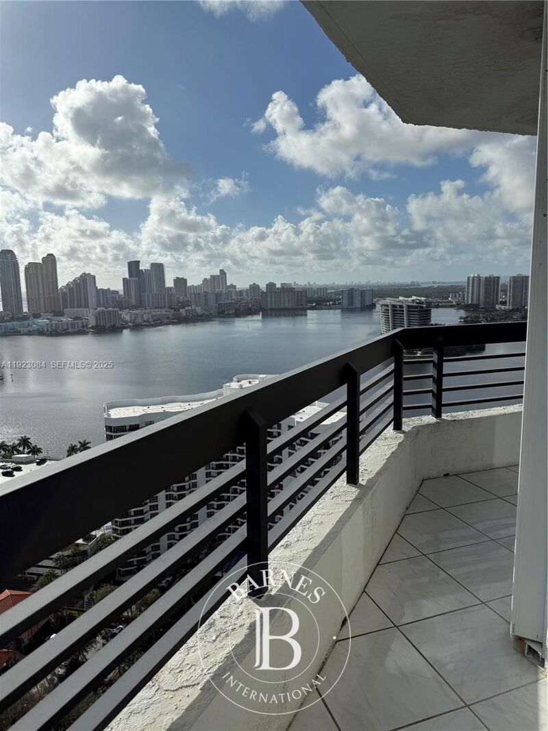 For Rent, Apartment Miami - picture 1