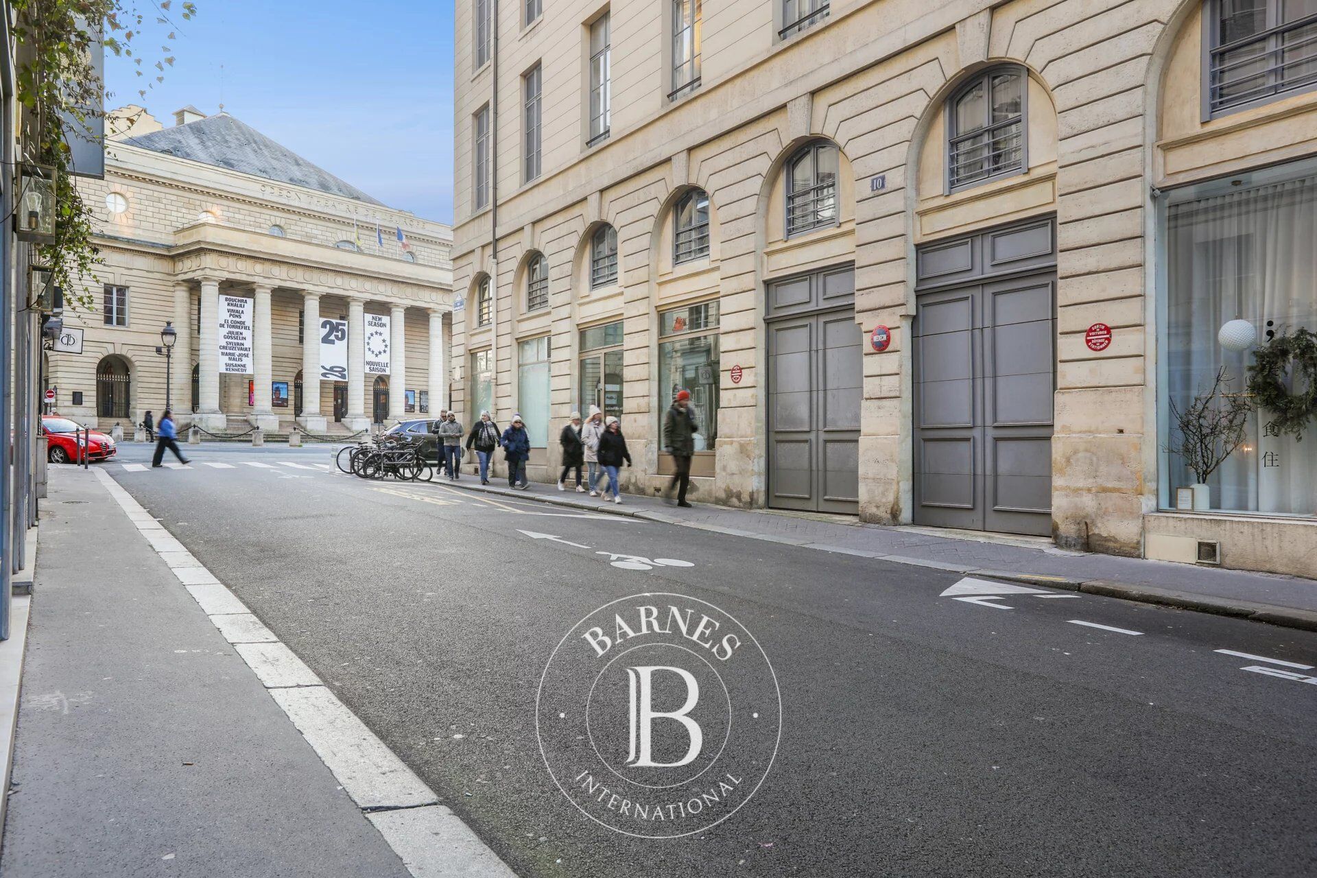 Piso Paris 6ème - picture 1