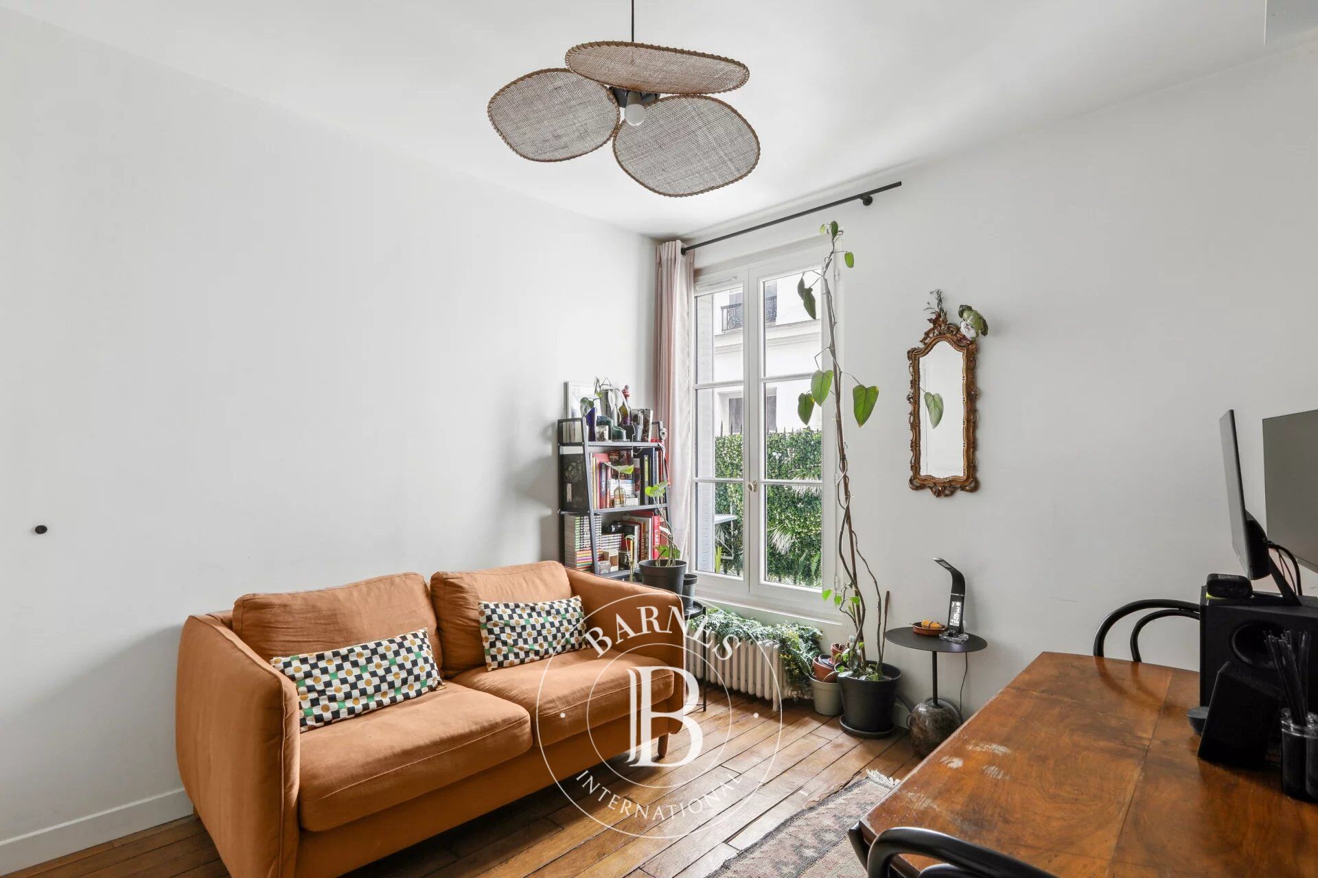 Piso Paris 6ème - picture 2