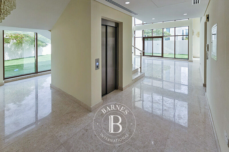 For Sale, Villa Meydan - picture 2