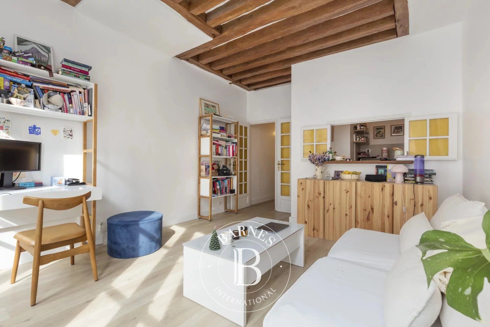 Paris 1 - Louvre/Palais-Royal/Fondation Cartier - Renovated 1-bed apartment - picture 2