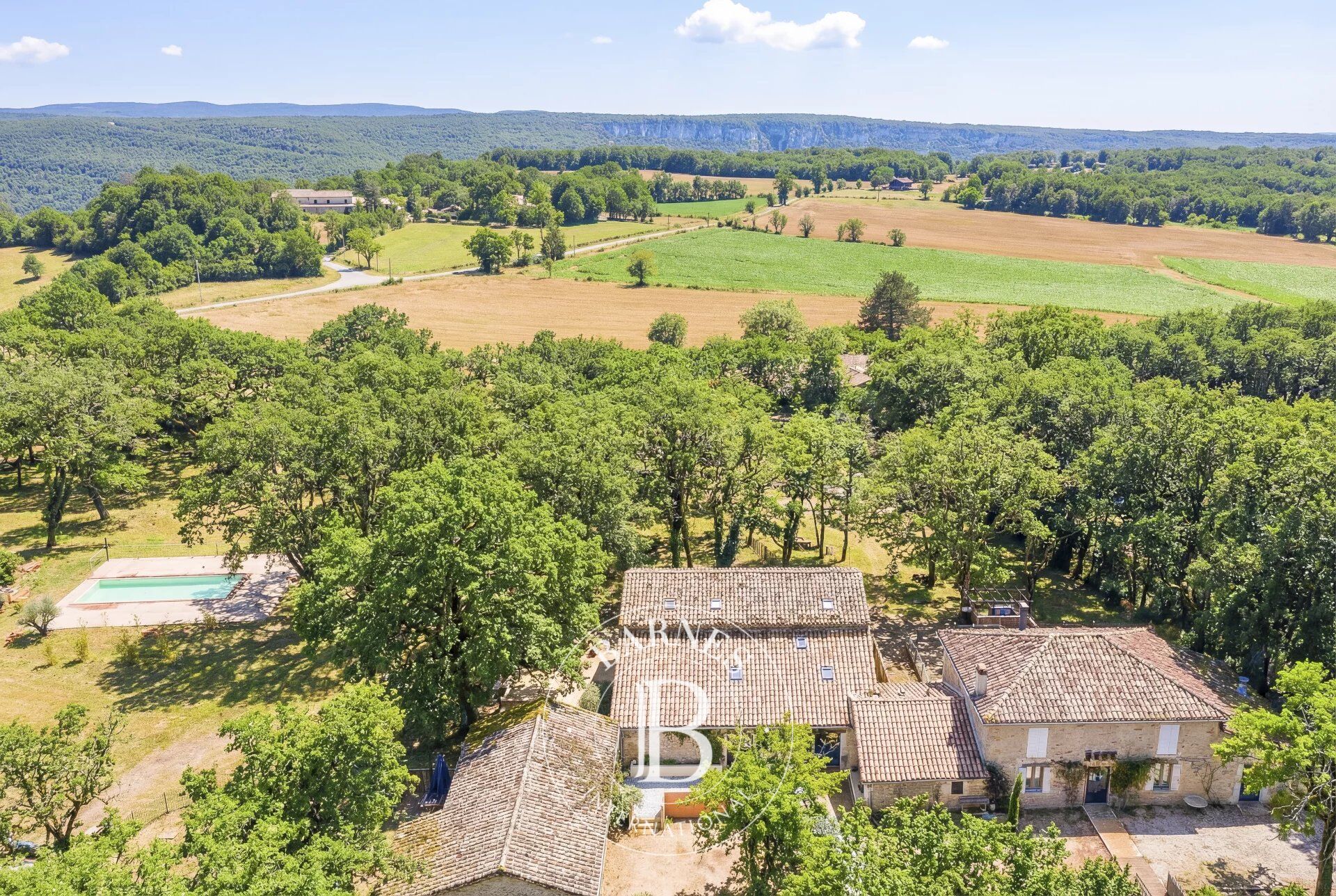 Stone Character Property – Tranquil Natural Setting – Near Saint-Antonin-Noble-Val - picture 1