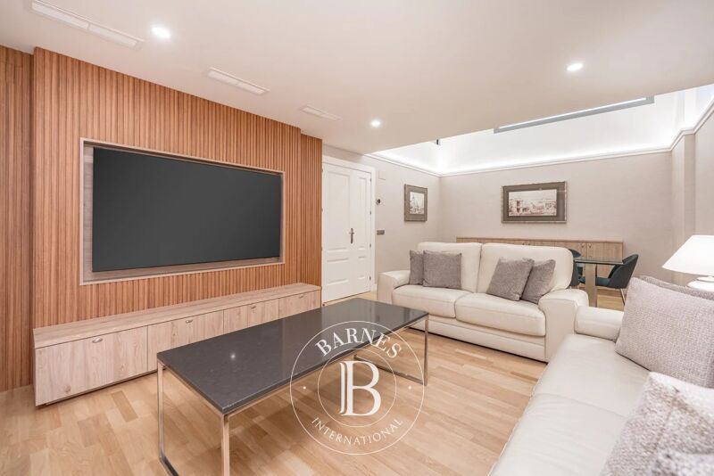 For Rent, Apartment Madrid - picture 2