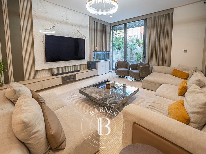 Villa Mohammed Bin Rashid City - picture 2