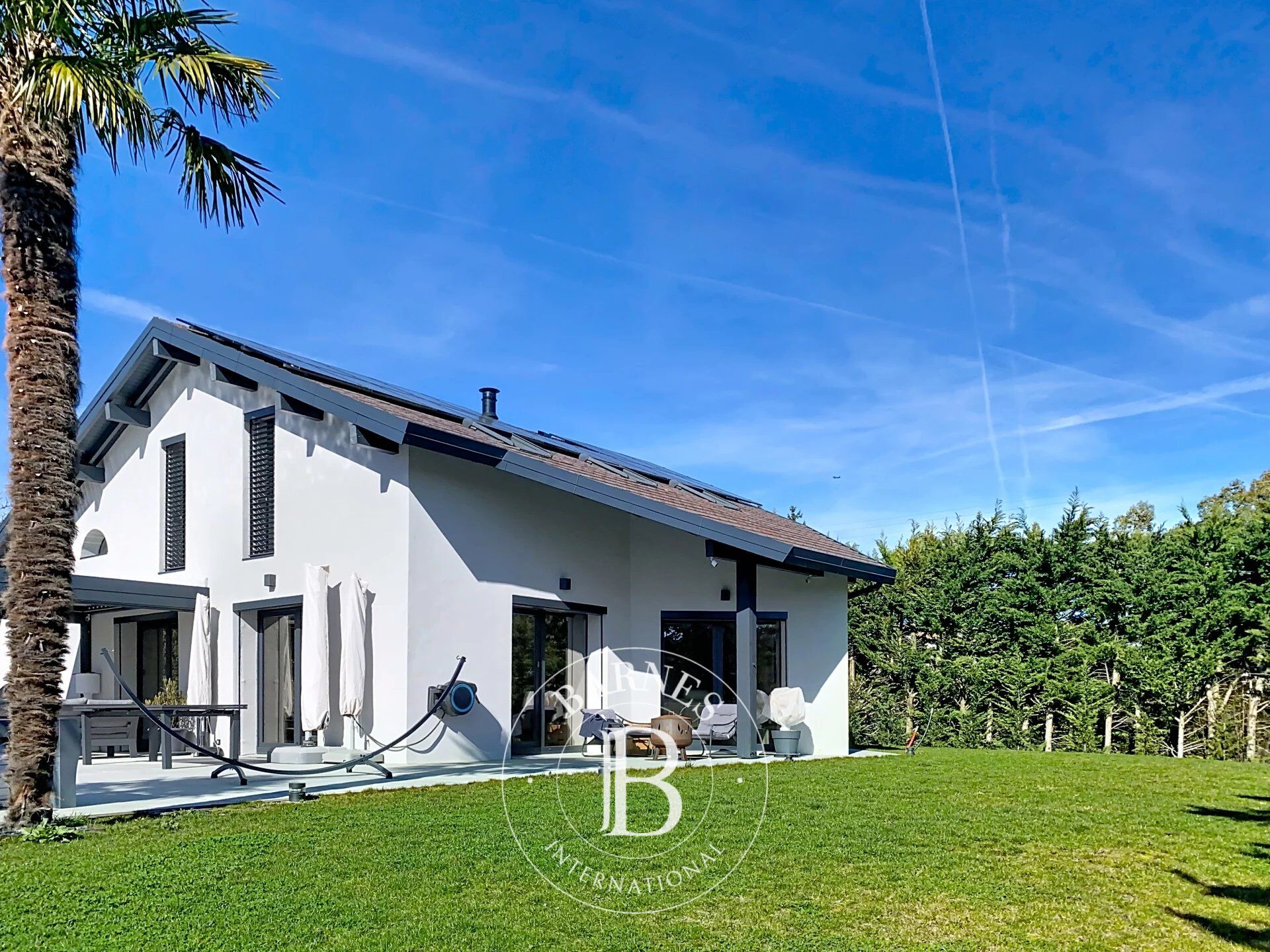 Chens-sur-Léman - Villa with swimming pool - Garage - 4 bedrooms, including 2 en-suite - picture 3