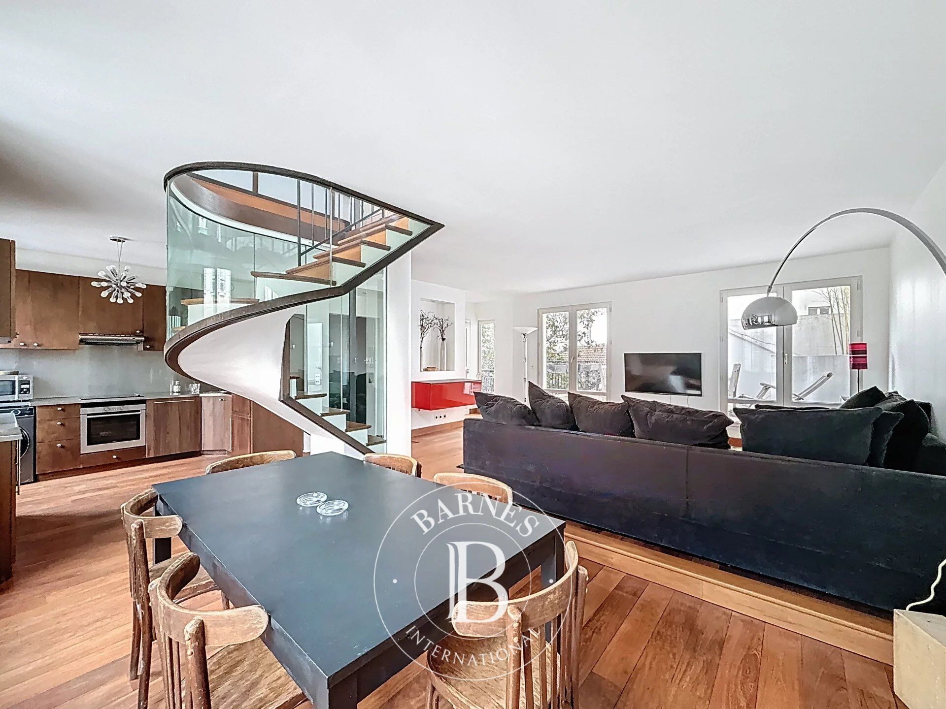 Le service location de la Maison BARNES vous propose ce bien : - picture 1