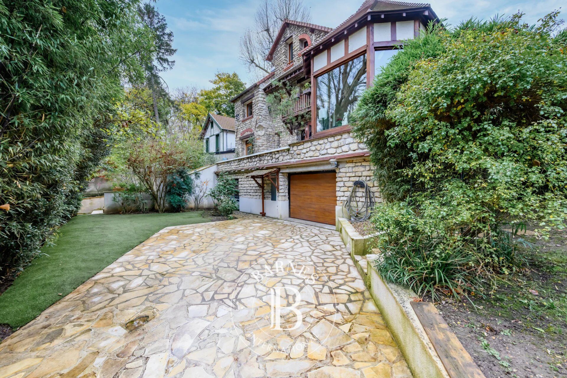 House Créteil - picture 3