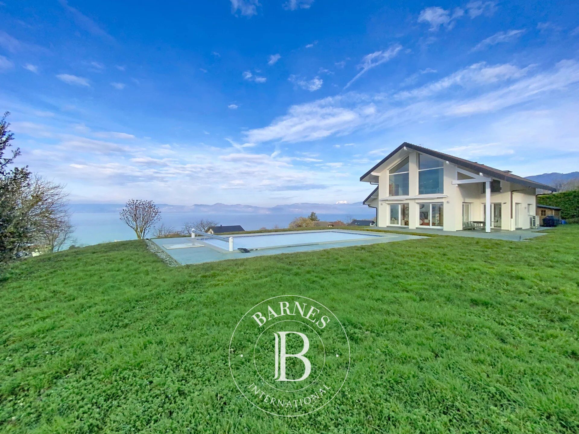 LUGRIN - Villa de 259㎡ habitable- Vue lac panoramique - 5 chambres - picture 1