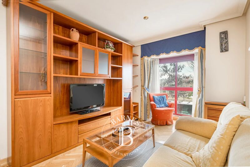 For Rent, Apartment Madrid - picture 3