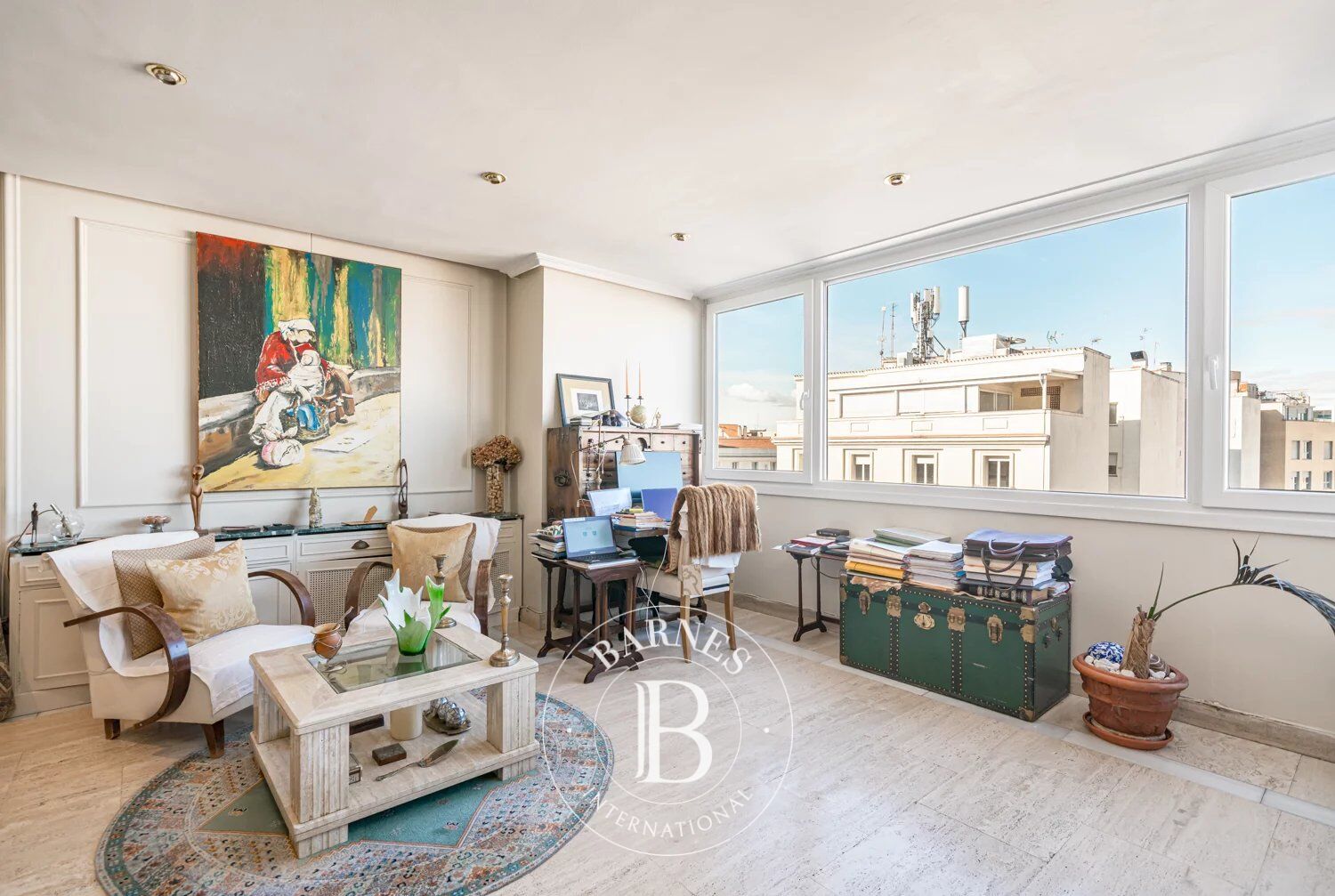 Helle Dachgeschosswohnung mit freien Ausblicken in Trafalgar – Chamberí - picture 2